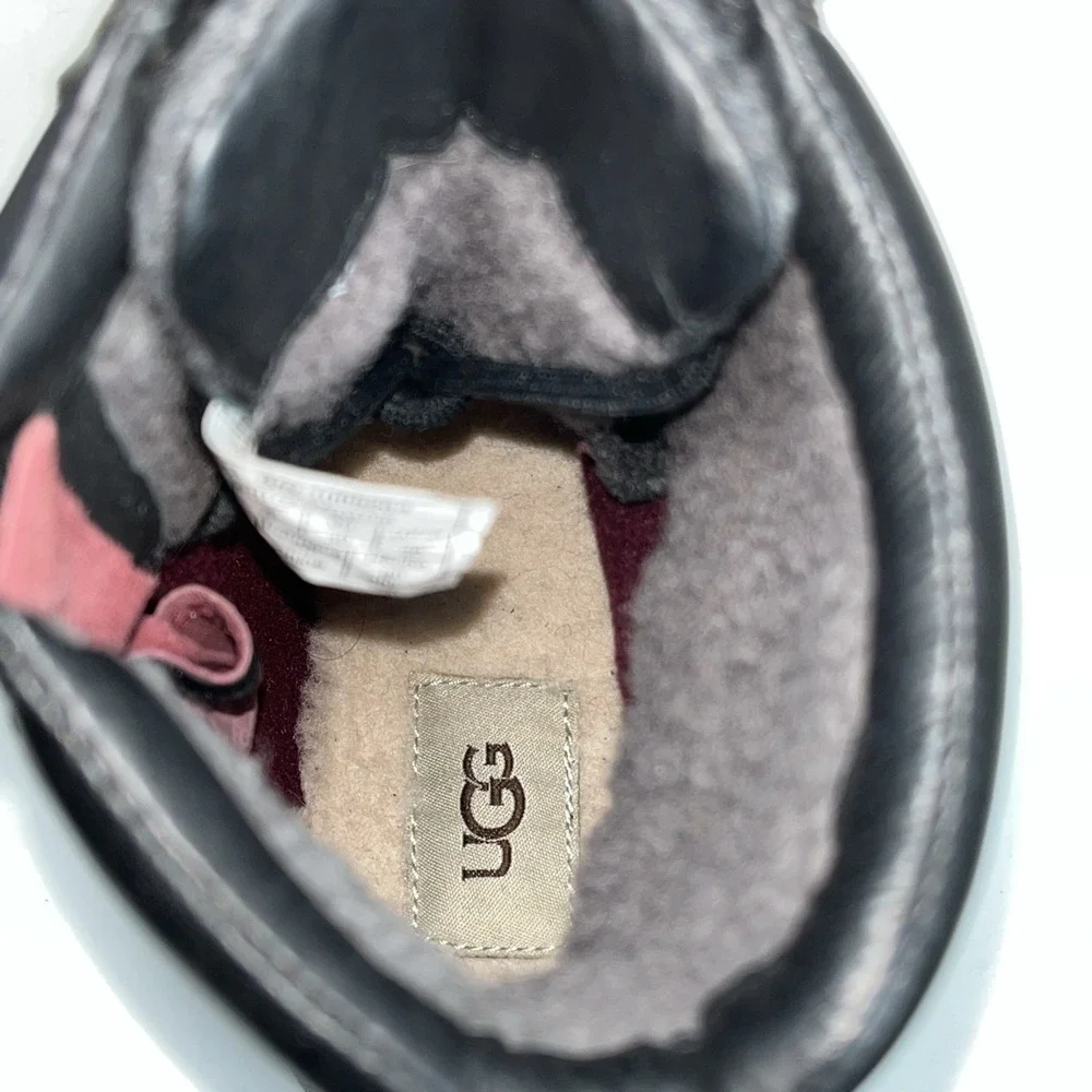 UGG KESEY Black NWOB Leather WATERPROOF SNOW Boot‎ Buckle Womens Size 39/8
